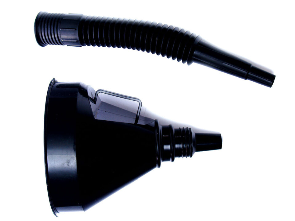 LEVAK ZA GORIVO WOMAX KL2071